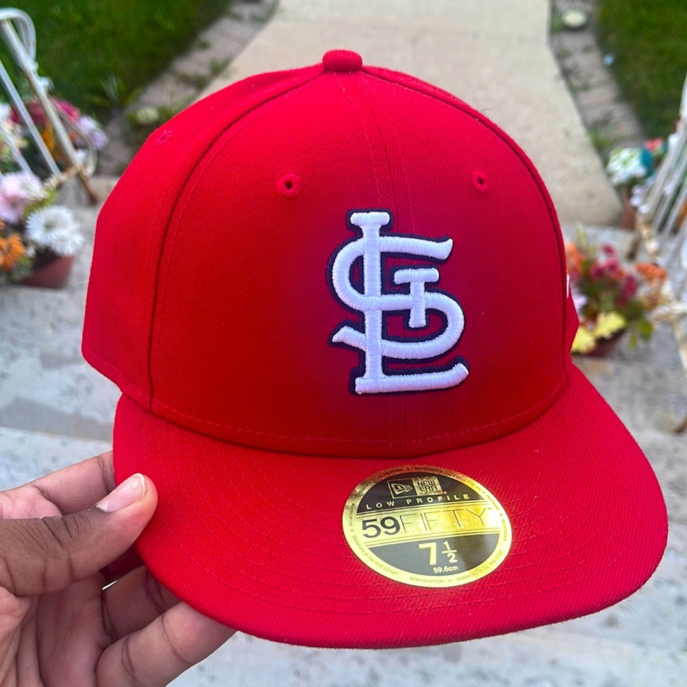 St. Louis Cardinals New Era Low Profile 59FIFTY Fitted Hat - Red